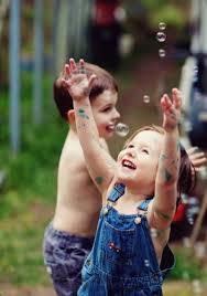 pure joy....if only one could recapture this type joy again - Childhood  Memories / Childhood Happiness: Photo Session Ide… | Happy kids, Funny kids,  Children images